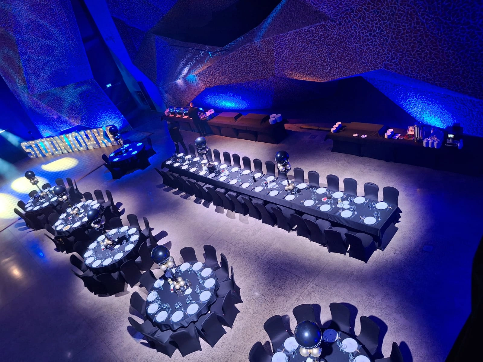 Studniówka Studniówka